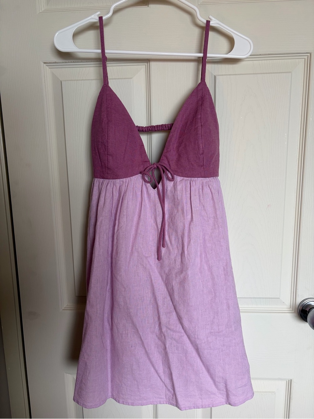 Abercrombie & Fitch Two-Tone Lace-Up Mini Dress in Mauve and Light Pink
